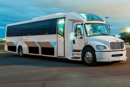 Minneapolis MN Charter Bus Transportation Safety Service