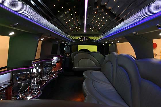 14-passenger hummer limo interior 1 with bar