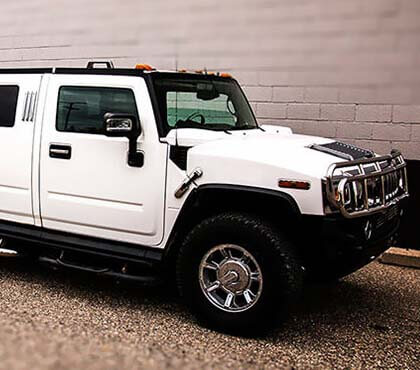 minneapolis hummer limo